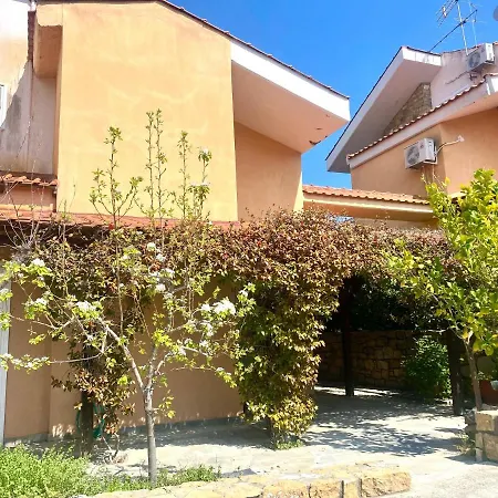 Lagonisi Villa *